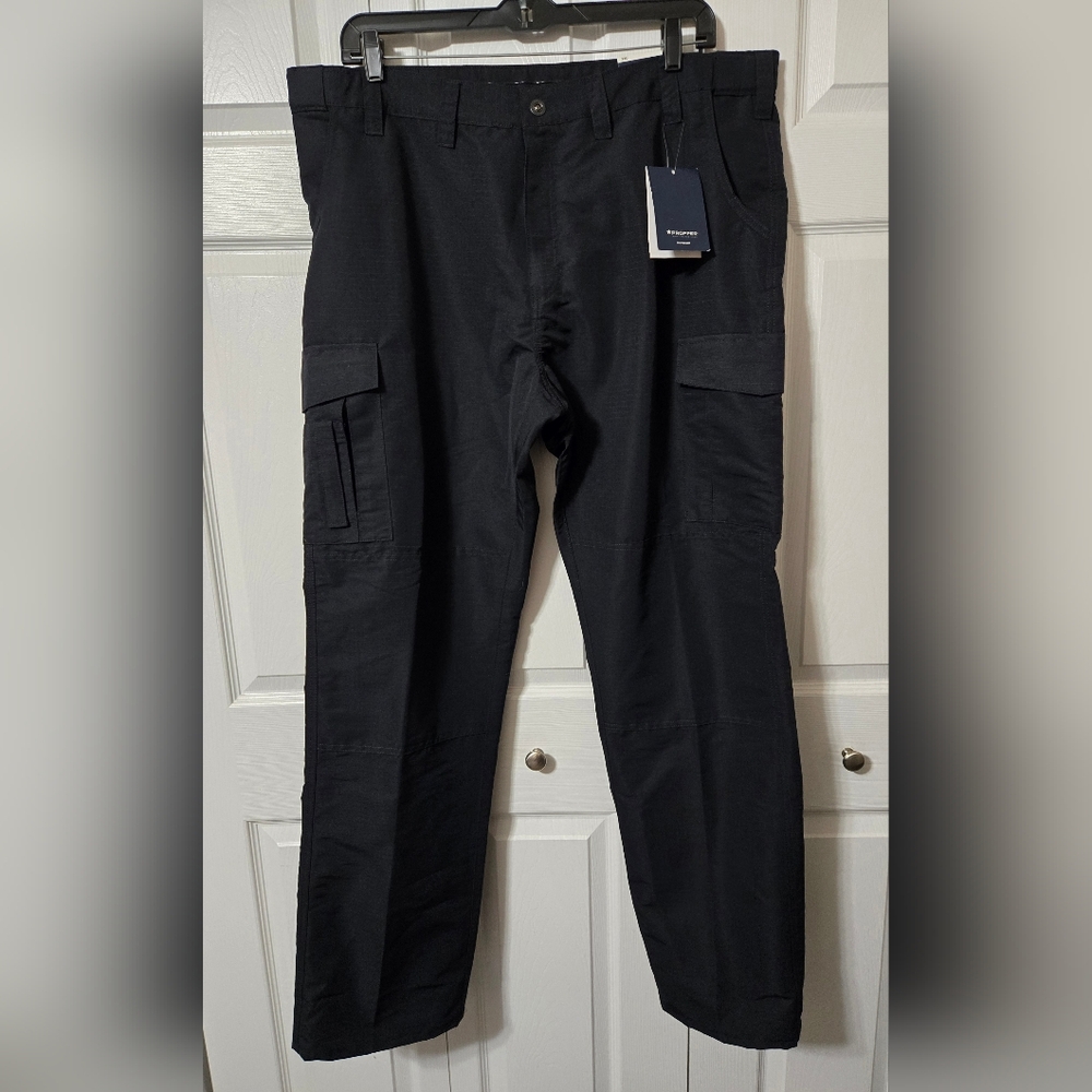 Propper Midnight Navy Blue Tactical Uniform Pants, Women's Fit, 22U=16-18, NWT